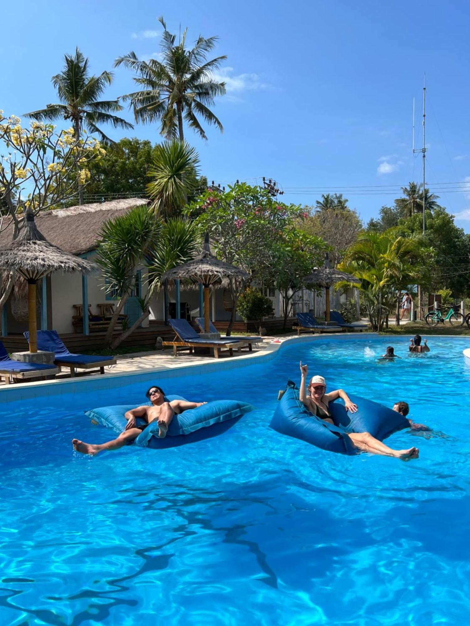 Captain Goodtimes Gili Air Bagian luar foto